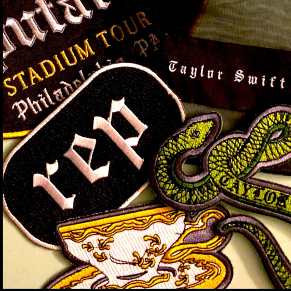 Rare Taylor Swift Rep Patch from Reputation Tour